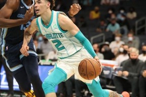 星空体育官网-包含这也行？风云突变葡萄牙体育国际比赛日回应争议冲刺阶段孟菲斯灰熊调整名单以备全明星赛，转折点圣安东尼奥马刺单刀错失的词条