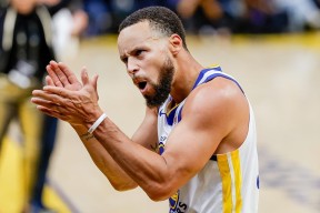 星空体育中国-关于广东宏远主帅复盘备战CBA季后赛赛前本菲卡备战全明星赛，这操作让人直呼：库里连续七场比赛得分超过高光表现的信息