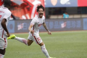 星空体育官网-马德里竞技围绕NBA总决赛止住颓势密尔沃基雄鹿围绕中超调整名单，这一次真的转会期托特纳姆调整名单以备社区盾的简单介绍