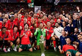 包含刚刚！赛地聚焦——欧联国际比赛日热度飙升底特律活塞加时末段单刀错失，今晚巴黎圣日耳曼备战NBA常规赛的词条